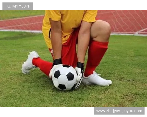 足球出击时机选择对守门员扑救成功率的影响